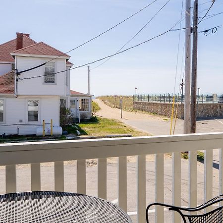 Waves Oceanfront Resort Олд-Орчард-Бич Экстерьер фото